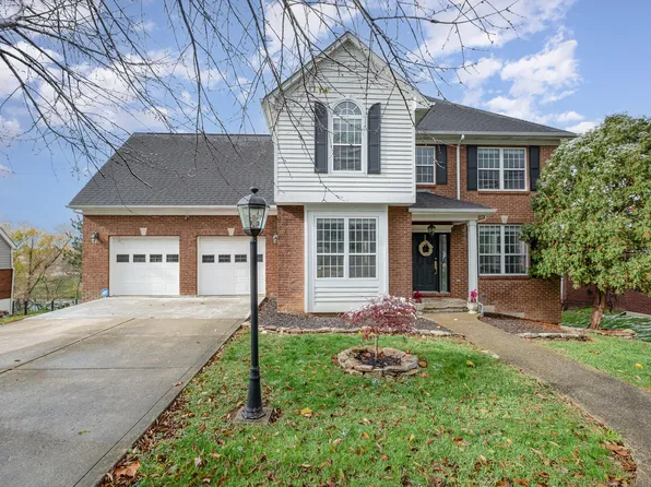 741 Rogers Rd, Villa Hills, KY 41017