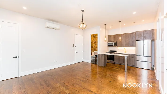 Rented by Nooklyn NYC LLC | media 13