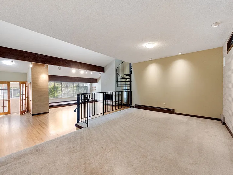 5191 Chetwynd Ave — Photo 10