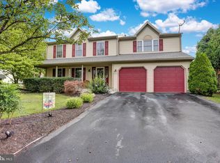 4411 Kelly Ln, Reading, PA 19606