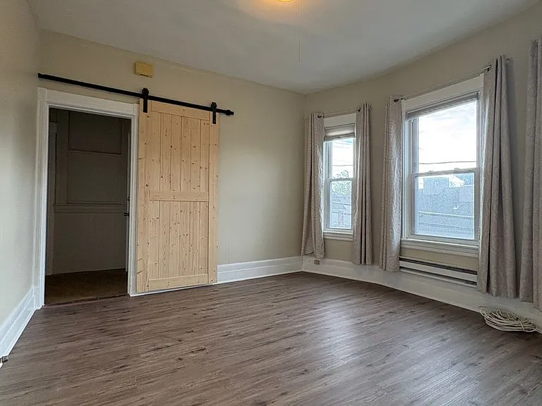5 Ellis Avenue — Photo 9