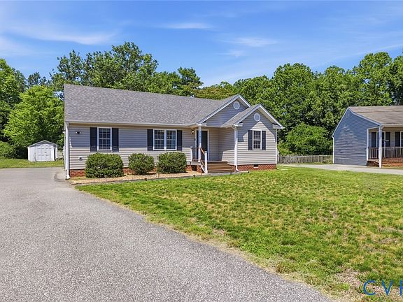 2nd image of 316 Lake Crest Ct