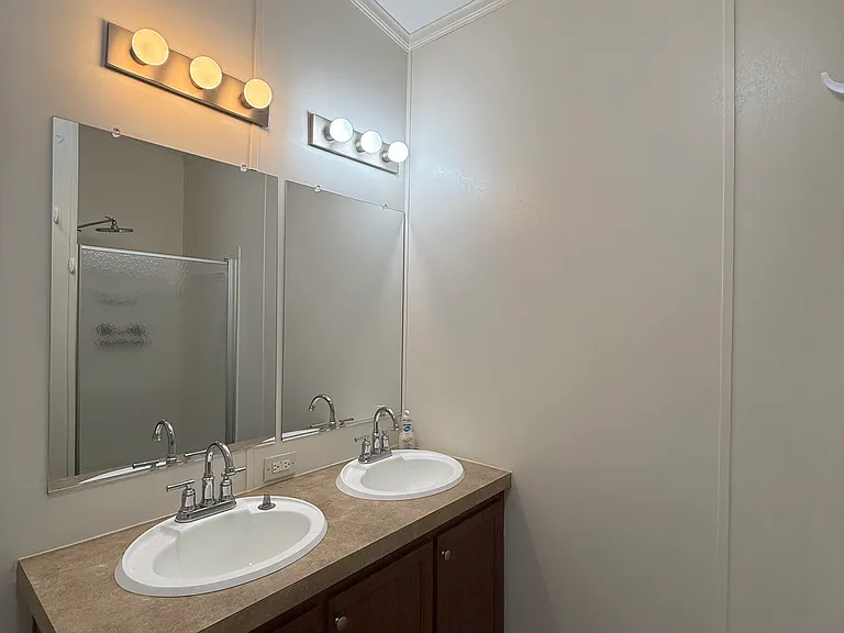 6077 E Juanita Rd — Photo 9