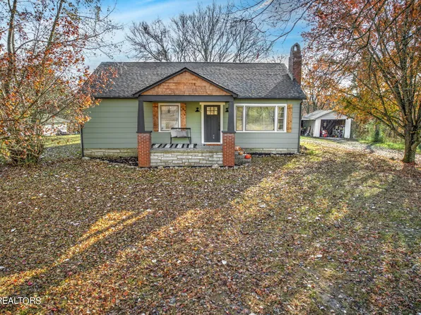 642 Sinking Springs Rd, Clinton, TN 37716