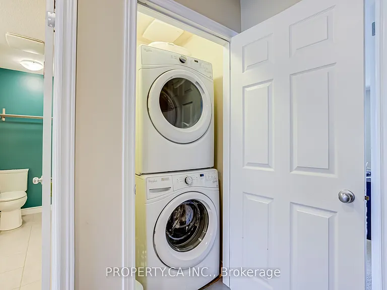 14 Amos Dr #2 — Photo 36
