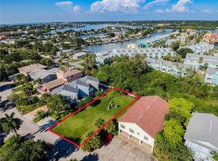 2nd St, Indian rocks beach, FL 33785