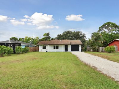 8340 SE CAMELLIA Drive, Hobe Sound, FL, 33455