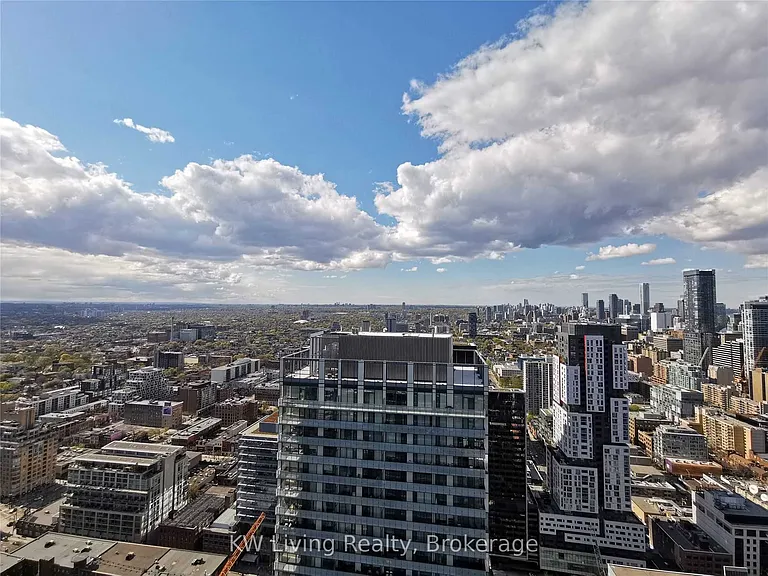 87 Peter St #Penthouse 209 — Photo 14