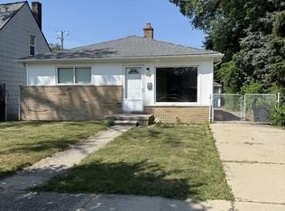 4712 Weddel St, Dearborn Heights, MI 48125