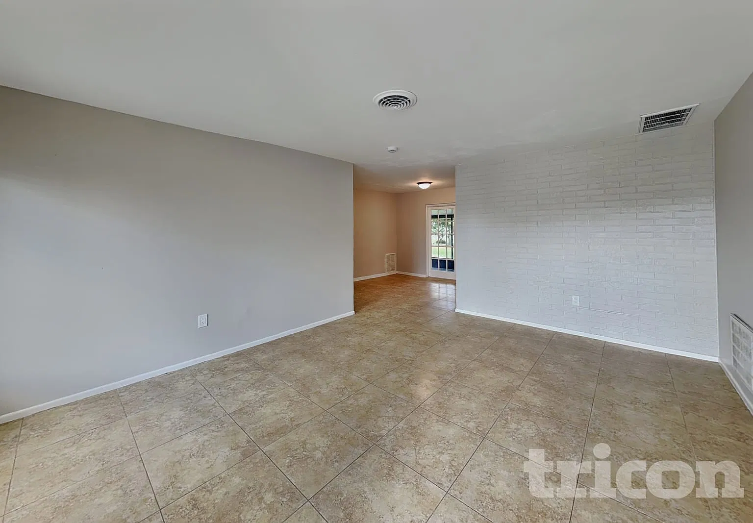3708 Lei Drive Sarasota FL — Photo 2