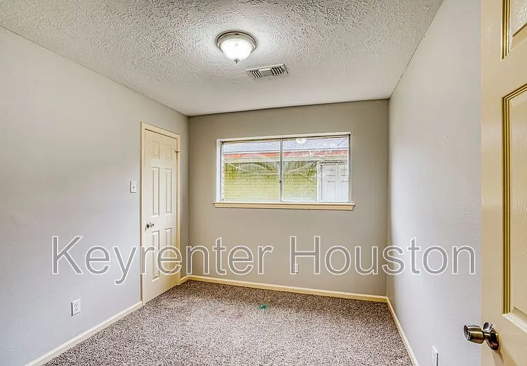 4419 Curly Oaks Dr — Photo 16