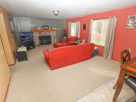 4th image of 3412 Stone Creek Dr