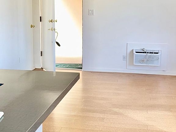 5th image of 2290 S Palm Canyon Dr Unit 112