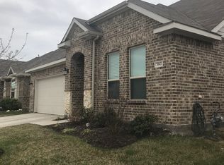 7617 Spring Dr, Haltom City, TX 76148