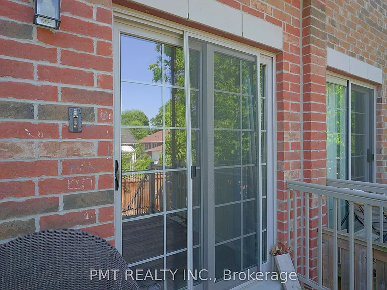 50 Robert Peel Rd — Photo 35