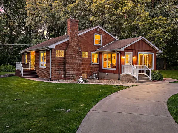 1111 S Hobart Rd, Hobart, IN 46342