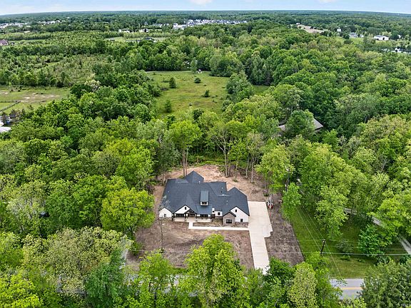 4th image of 6077 Popp Rd
