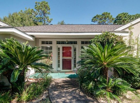 3rd image of 6511 Calle De Lago