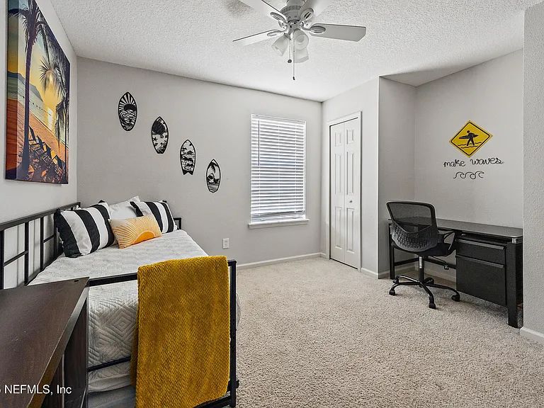 677 Scrub Jay Dr — Photo 13