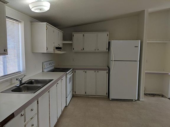 mini_Nevada Kitchen (2)_08272021