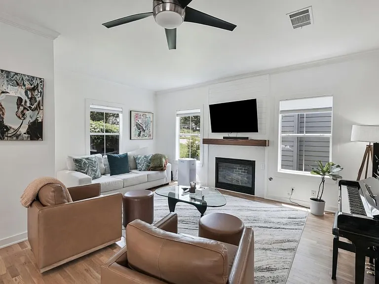 3602 S 2nd St — Photo 9