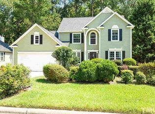 125 Longbridge Dr, Cary, NC 27518