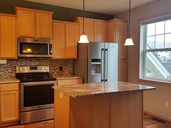 2nd image of 11749 Emery Village Dr N