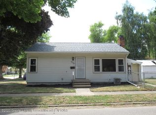 928 Pacific Ave, Lansing, MI 48910