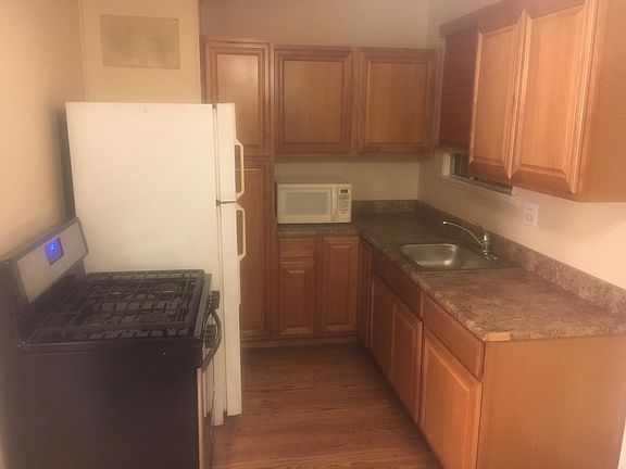 3rd image of 2807 Kansas Ave