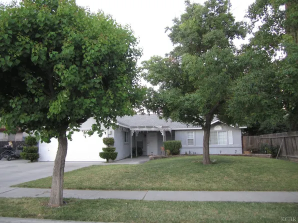 846 Olympic Ave, Lemoore, CA 93245