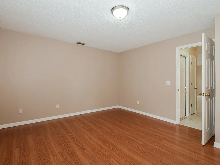 1254 Countrywind Dr — Photo 9