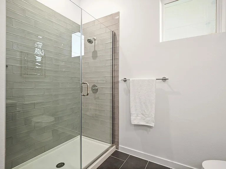 4901 Springdale Rd #101 — Photo 24