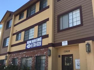 13610 Cordary Ave APT 16, Hawthorne, CA 90250