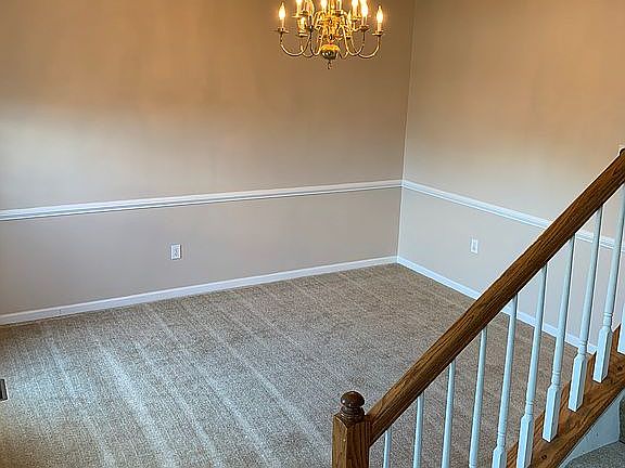 5th image of 34 Saint Georgia Dr