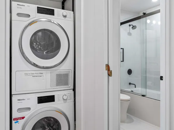 127 East 30th Street image 11 of 15