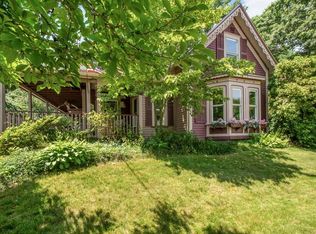 16 Union St, Foxboro, MA 02035