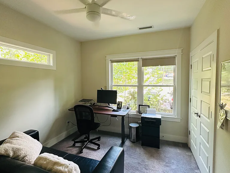 2427 Winburn Ave — Photo 34