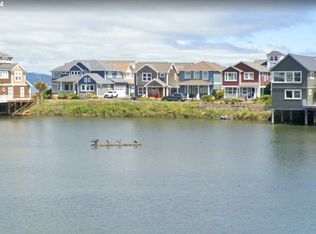 Mill Pond Ln, Astoria, OR 97103