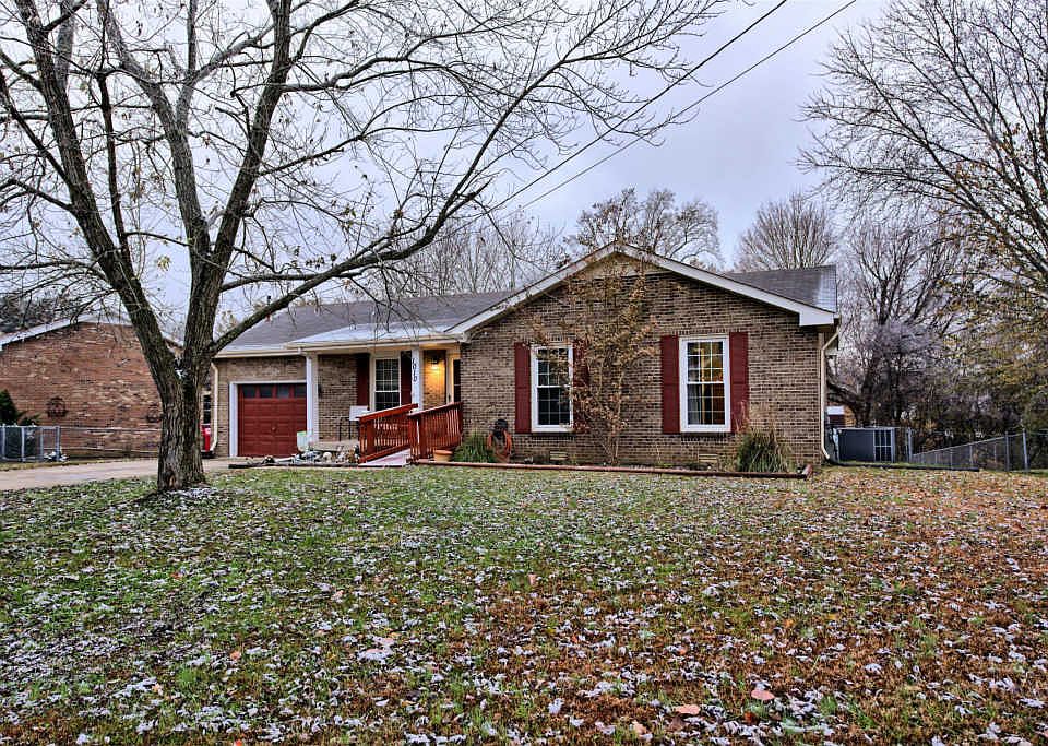 1st image of 1010 Foxmoor Dr