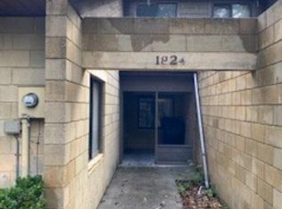 1824 SW 67th Ter, Gainesville, FL 32607