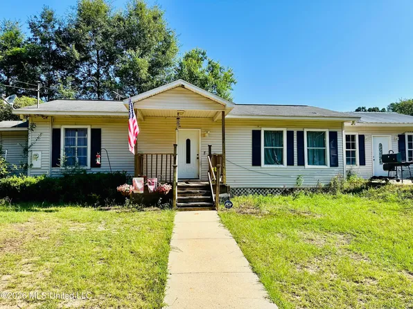 10047 Possum Fork Rd, Picayune, MS 39466