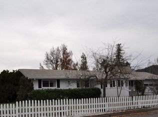 101 Locke Ln, Phoenix, OR 97535