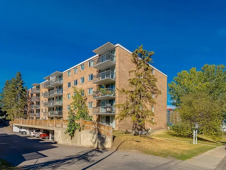 505 56th Ave SW #215 — Photo 48