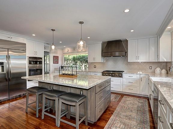 4th image of 11591 Melones Cir