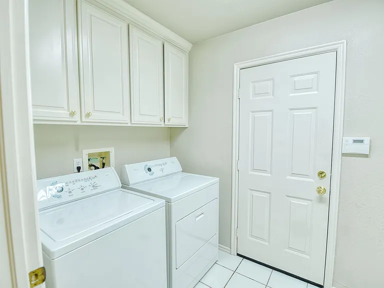 15501 Arbuckle Hts — Photo 7