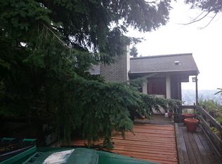 4000 Francis Ave N, Seattle, WA 98103