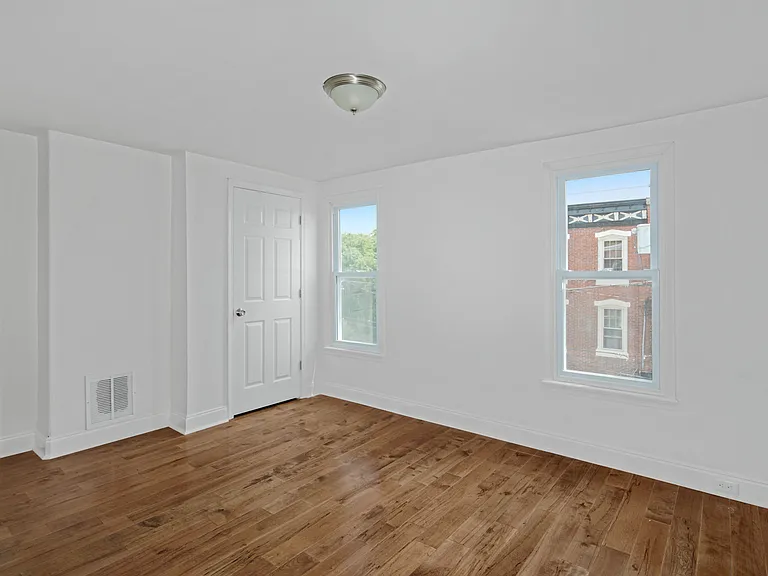 125 Ripka St — Photo 25