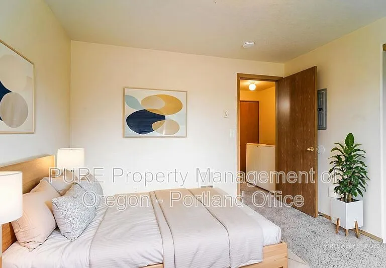 2619 SE 125th Ave #4 — Photo 2