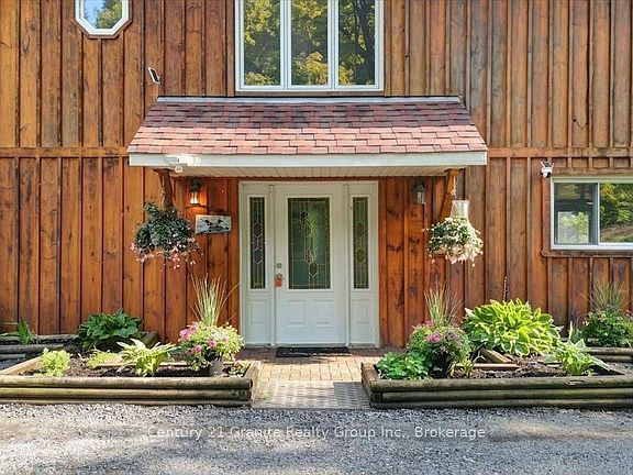 5th image of 2077 Mink Lake Rd