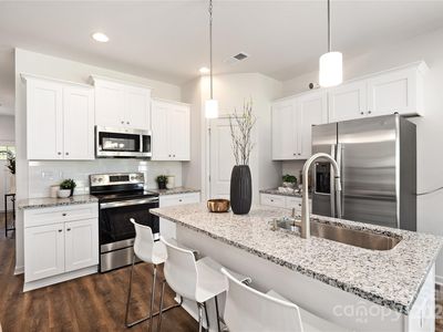 2733 Capitol Dr, Charlotte, NC, 28208